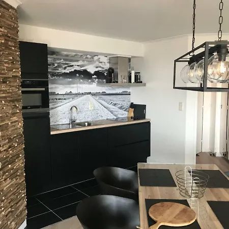 Residentie Hydro Palace, Zeedijk 250! * Οστένδη
