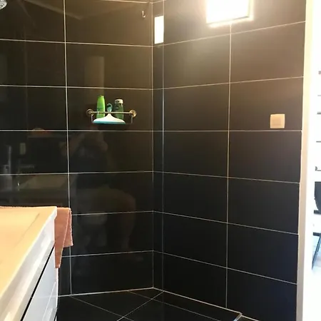 Residentie Hydro Palace, Zeedijk 250! *